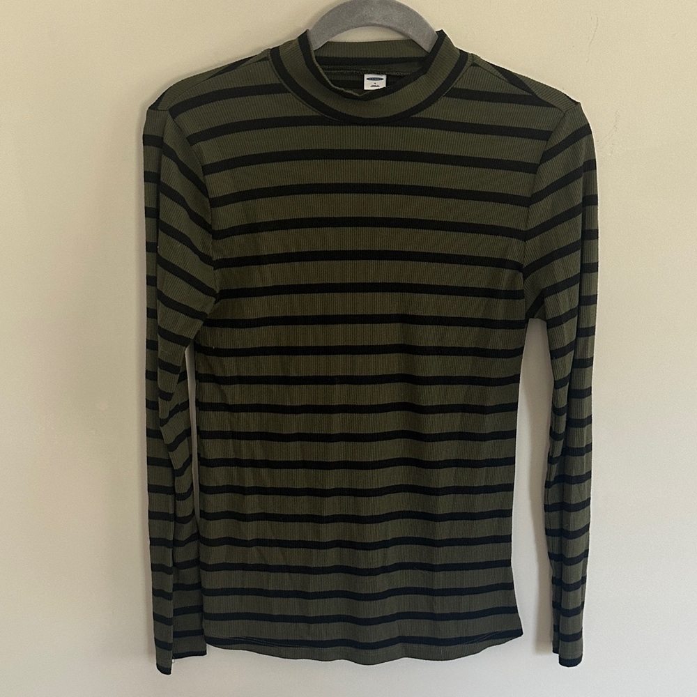 Striped Long-Sleeve Mock Neck Shirt - Olive & Black